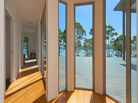 Cloudy Bay Lagoon Estate - e-Seniors 11
