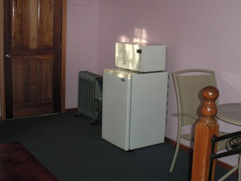 Bridport Seaside Lodge - e-Seniors 2