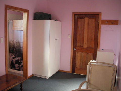 Bridport Seaside Lodge - e-Seniors 4