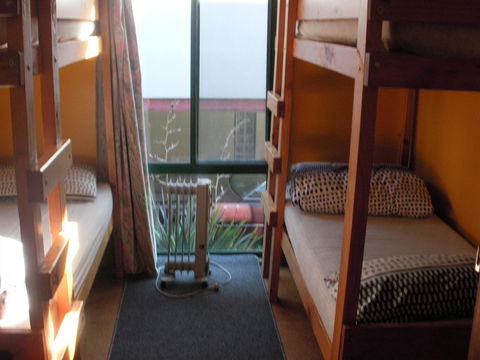 Bridport Seaside Lodge - e-Seniors 11