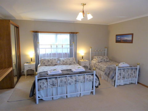 Tamar River Retreat - e-Seniors 0