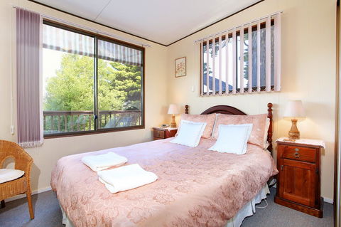 Tamar River Retreat - e-Seniors 18