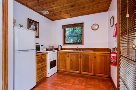 Wagners Cottages - e-Seniors 40