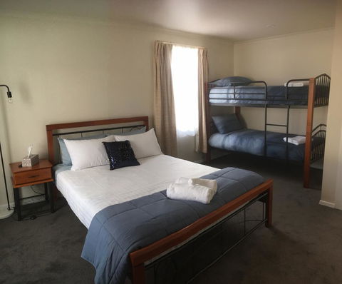 3ree- Spacious & Charming Apartment - e-Seniors 2