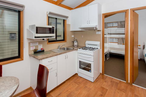 Torquay Holiday Park - e-Seniors 22
