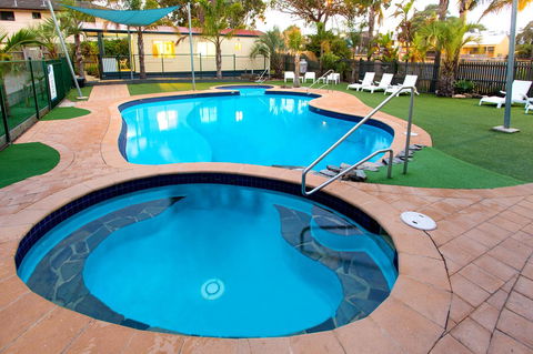 Torquay Holiday Park - e-Seniors 39