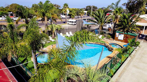 Torquay Holiday Park - e-Seniors 38