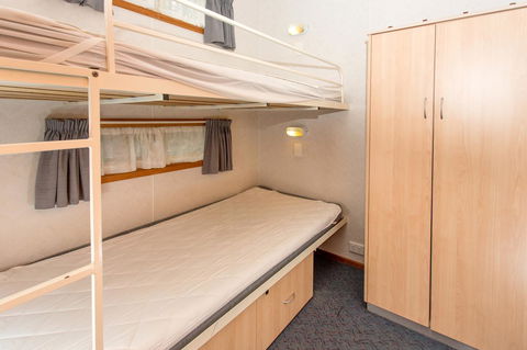 Torquay Holiday Park - e-Seniors 10