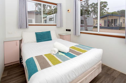 Torquay Holiday Park - e-Seniors 6