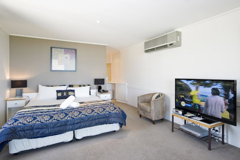 The Sandridge Motel - e-Seniors 31