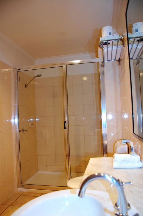 Mercure Hotel Mildura - e-Seniors 23