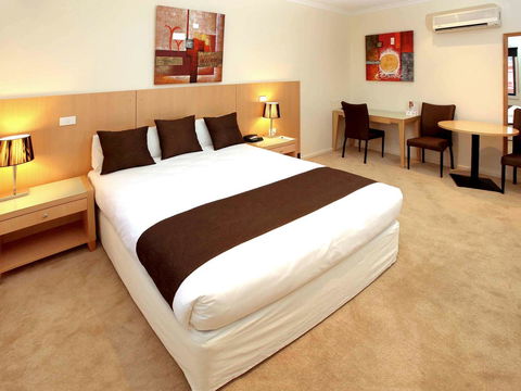 Mercure Hotel Mildura - e-Seniors 42