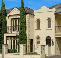 Sea Shells on Banyan Apartment - e-Seniors