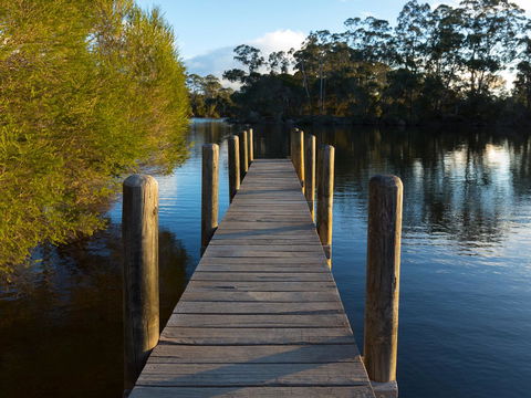 Gipsy Point Lodge & Cottages - e-Seniors 23