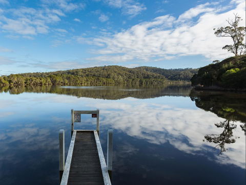 Gipsy Point Lodge & Cottages - e-Seniors 0