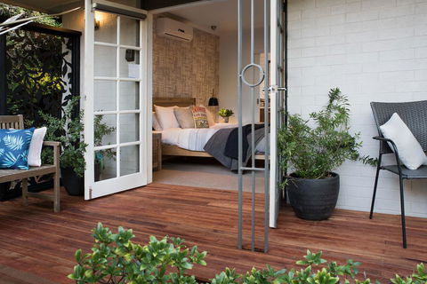 East St. Daylesford - e-Seniors 5