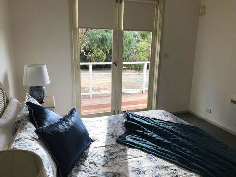 Lakeside Conti Villas - e-Seniors 4