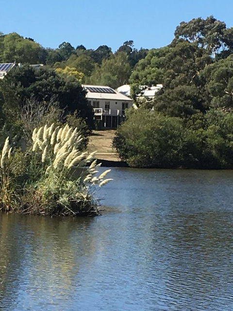 Lakeside Conti Villas - e-Seniors 0