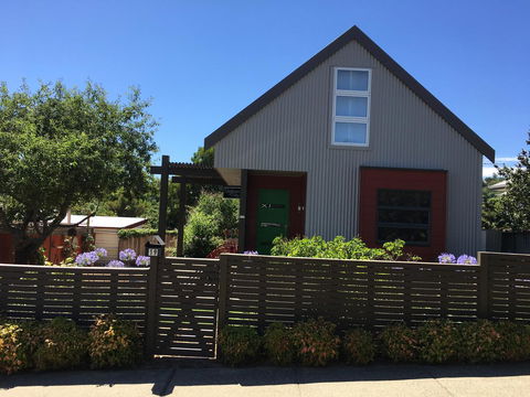 Daydream Cottage - e-Seniors 9