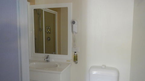 Avala Accommodation Daylesford - e-Seniors 26