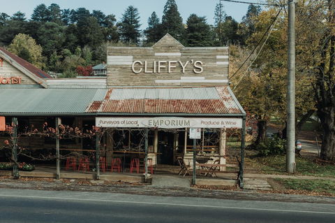 Farmers Arms Hotel Daylesford - e-Seniors 22