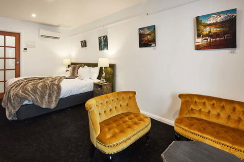 Farmers Arms Hotel Daylesford - e-Seniors 13