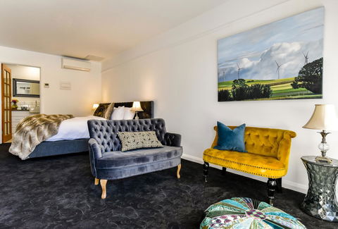 Farmers Arms Hotel Daylesford - e-Seniors 7