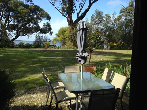 Swan Cove Beachfront - e-Seniors 15