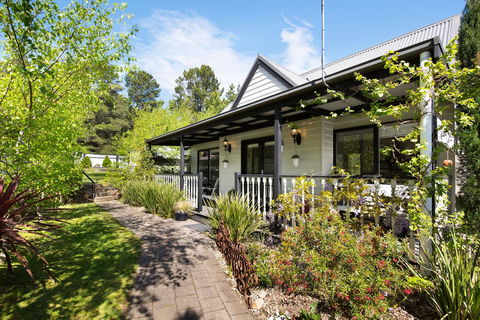 Cottage @ 4A - e-Seniors 5