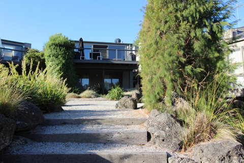 Lorne Holiday House - e-Seniors 12