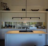Lorne Holiday House - e-Seniors