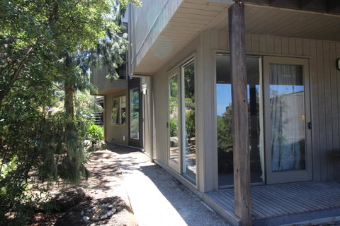 Lorne Holiday House - e-Seniors 10