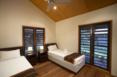 Pure Magnetic Villa 9 - e-Seniors 11