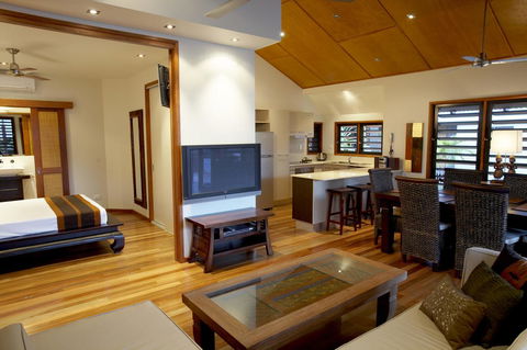 Pure Magnetic Villa 9 - e-Seniors 10