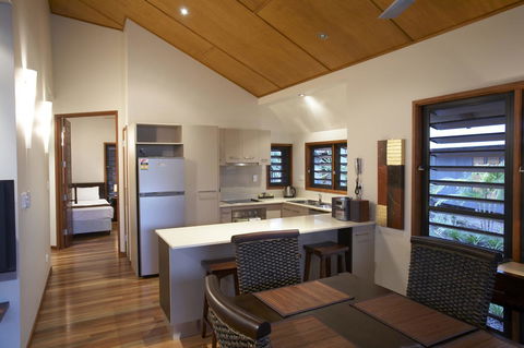 Pure Magnetic Villa 5 - e-Seniors 1