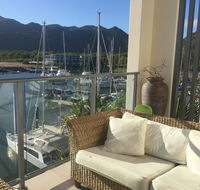 Absolute Waterfront Magnetic Island - e-Seniors