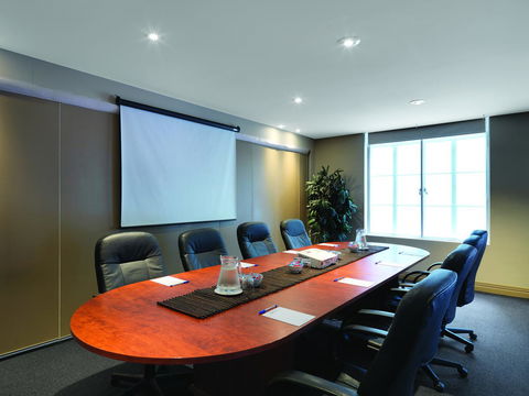 Adina Apartment Hotel Brisbane Anzac Square - e-Seniors 14