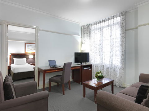 Adina Apartment Hotel Brisbane Anzac Square - e-Seniors 6