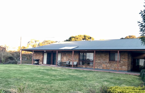 Beeâ€™s Place - 3 Bedroom Home On 10 Acres Of Land With Distant Ocean Views - e-Seniors 10