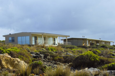 Hanson Bay Cabins - e-Seniors 15