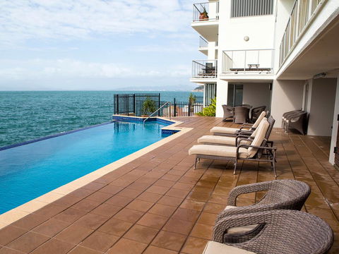 Grand Mercure Apartments Magnetic Island - e-Seniors 4