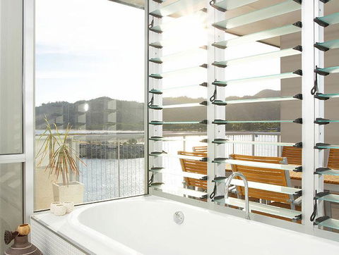 Grand Mercure Apartments Magnetic Island - e-Seniors 1
