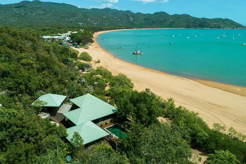 Absolute Beachfront - e-Seniors 0