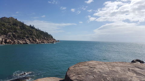 Magnetic Island Holiday House - e-Seniors 12