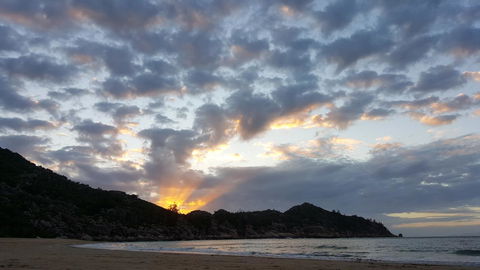 Magnetic Island Holiday House - e-Seniors 16