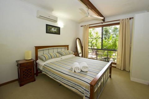 Magnetic Island Holiday House - e-Seniors 7