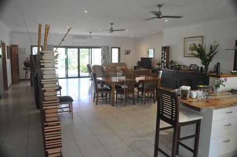 Magnetic Island Bed And Breakfast - e-Seniors 29