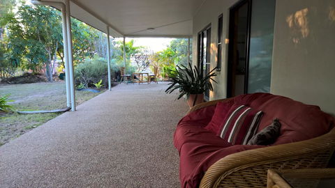 Magnetic Island Bed And Breakfast - e-Seniors 9