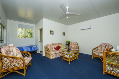 Magnetic Island Bed And Breakfast - e-Seniors 30