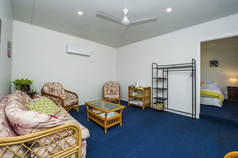 Magnetic Island Bed And Breakfast - e-Seniors 37